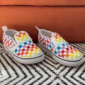 Vans Toddler Slip-On V Checkerboard Shoe, Rainbow 8T